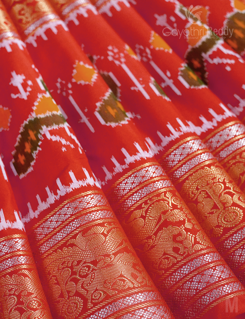 Ikkat Pattu Sarees