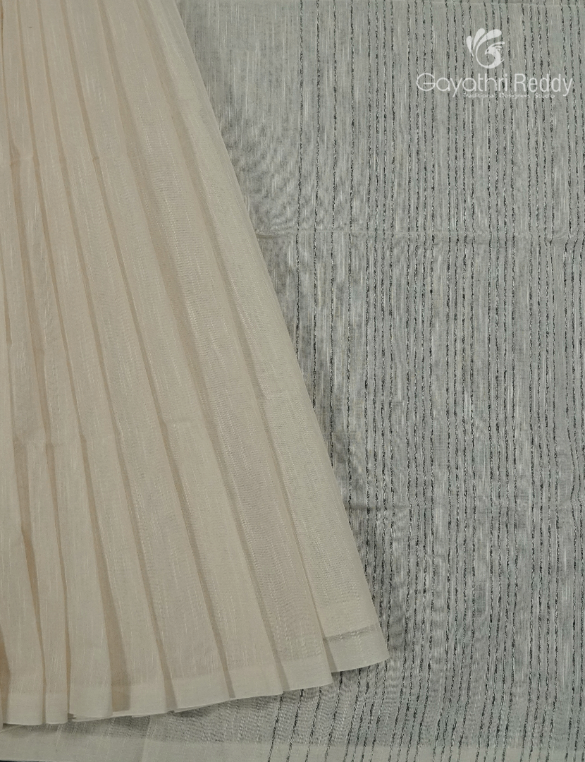 Pure Handloom Cotton Saree in Cream
