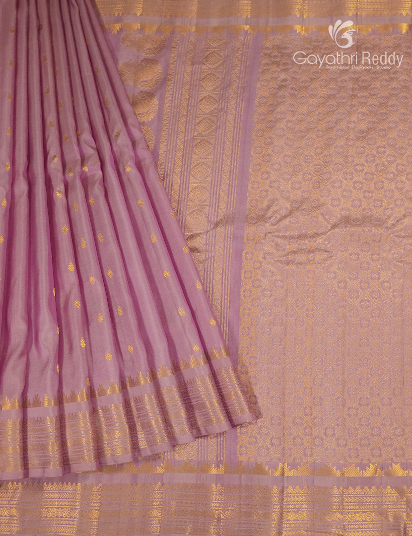 Pure Gadwal Silk Saree in Pastel Onion Pink