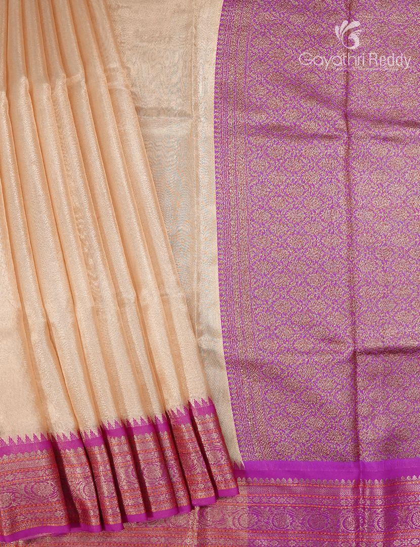Semi Tissue Gadwal Saree in Off White and Blush Pink
