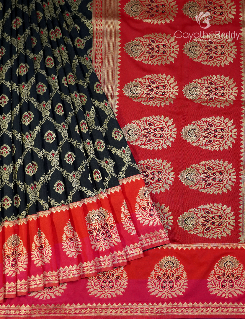BANARAS SEMI KATAN SILK SAREE-SBK692