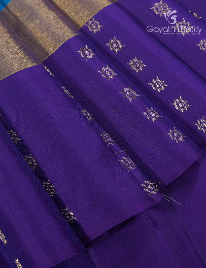 Pure Kanchipuram Temple wear in Peacock blue and Deep Purple