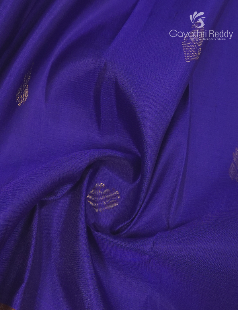 Pure Kanchipuram Silk Saree in Blue and Mustard