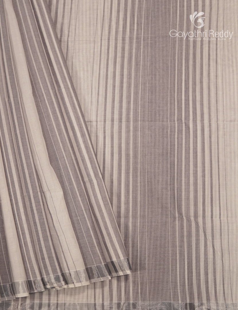 Pure Kanchi Cotton Saree in Cream and Grey