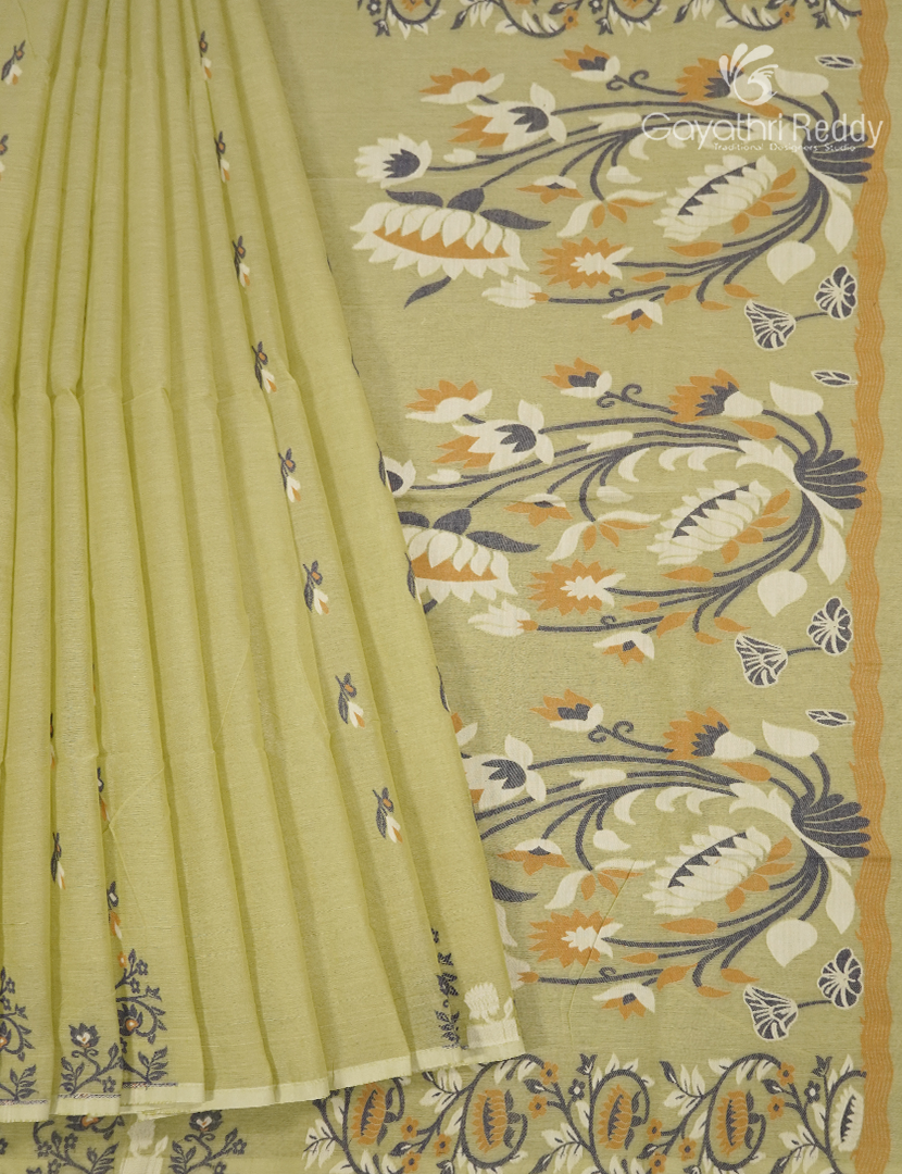 Jamdani Cotton Saree in Light Leaf Green