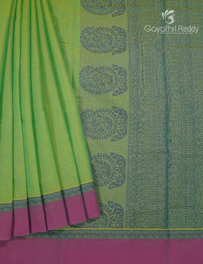 Pure Kanchi Cotton Saree in Light Green