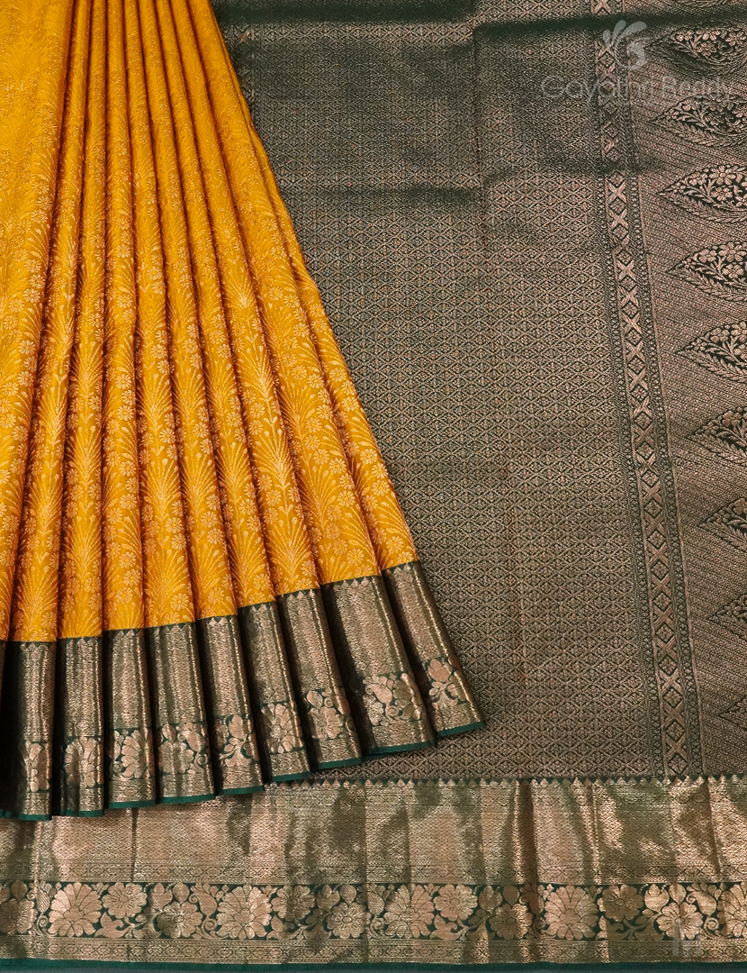 LIGHT WEIGHT KANCHI PATTU-KP7840