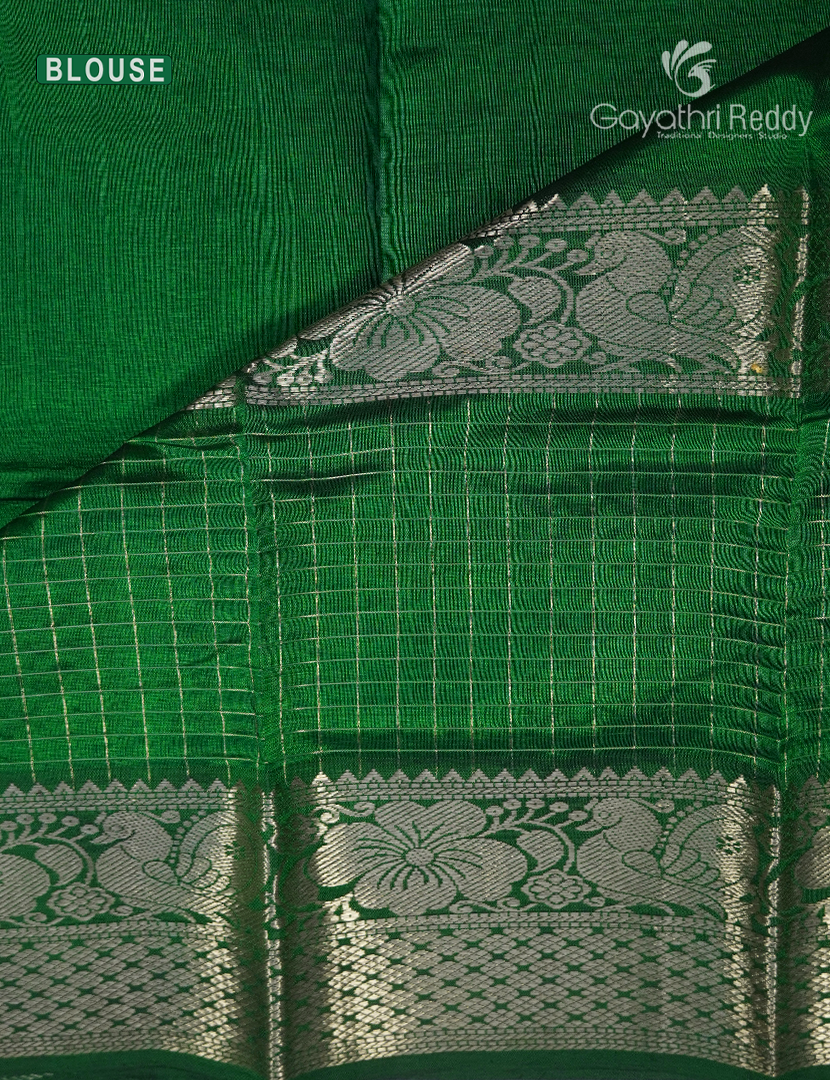 Pure Mangalagiri Langa Voni Set in Bottle Green