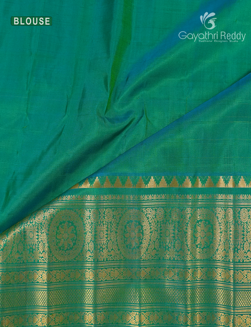 Pure Gadwal Silk Saree in Mehendi Green and Peacock Green