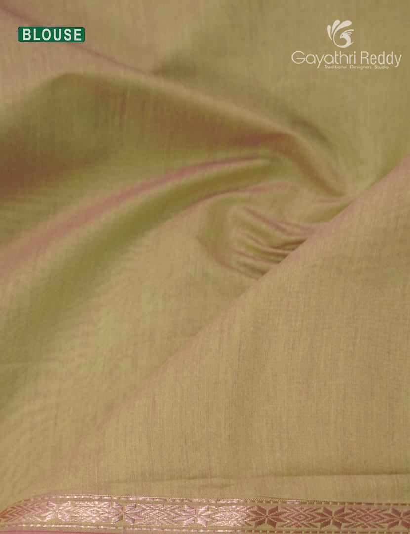 Kanchipuram Sico Saree in Peach and Khakhi Green