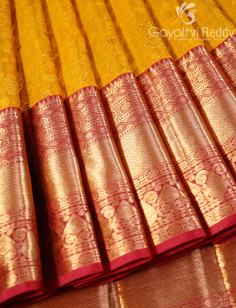 KANCHI PATTU-KP8493