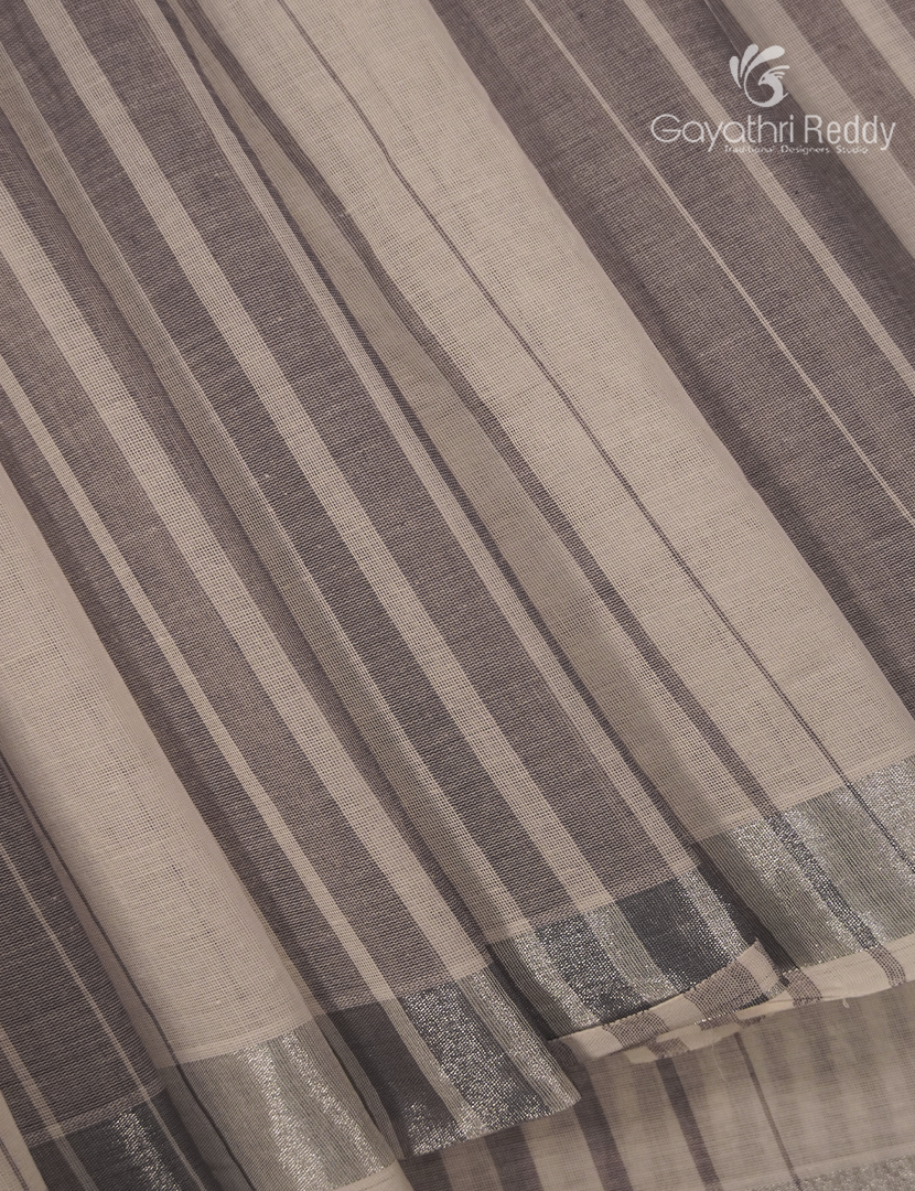 Pure Kanchi Cotton Saree in Cream and Grey