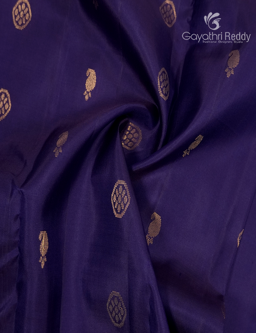 Pure Kanchipuram Silk Saree in Deep Violet and Bluepy