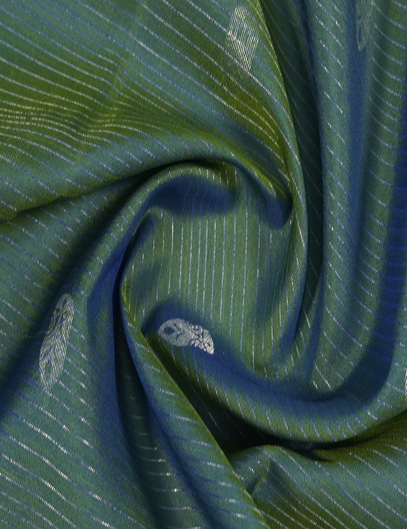 Pure Kanchipuram Silk Vintage Saree in Dual Tone of Sage Green and Purple