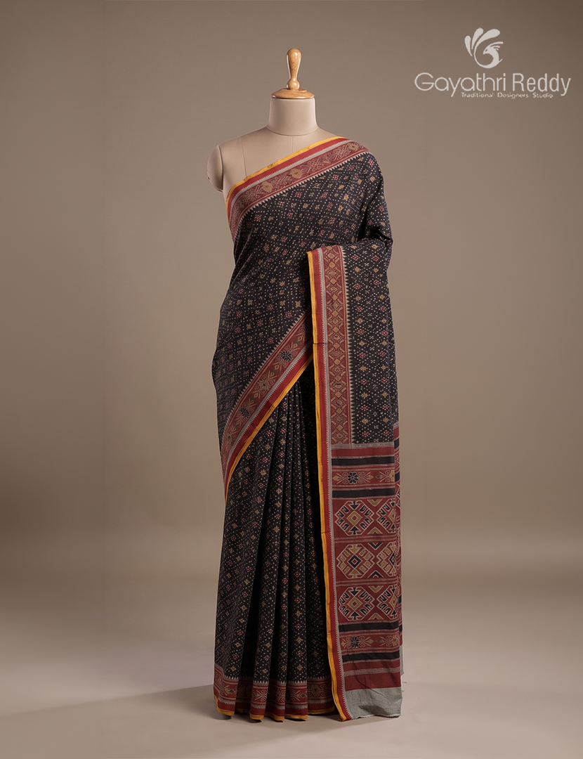 Vidharbha Cotton Saree in Black and Brown