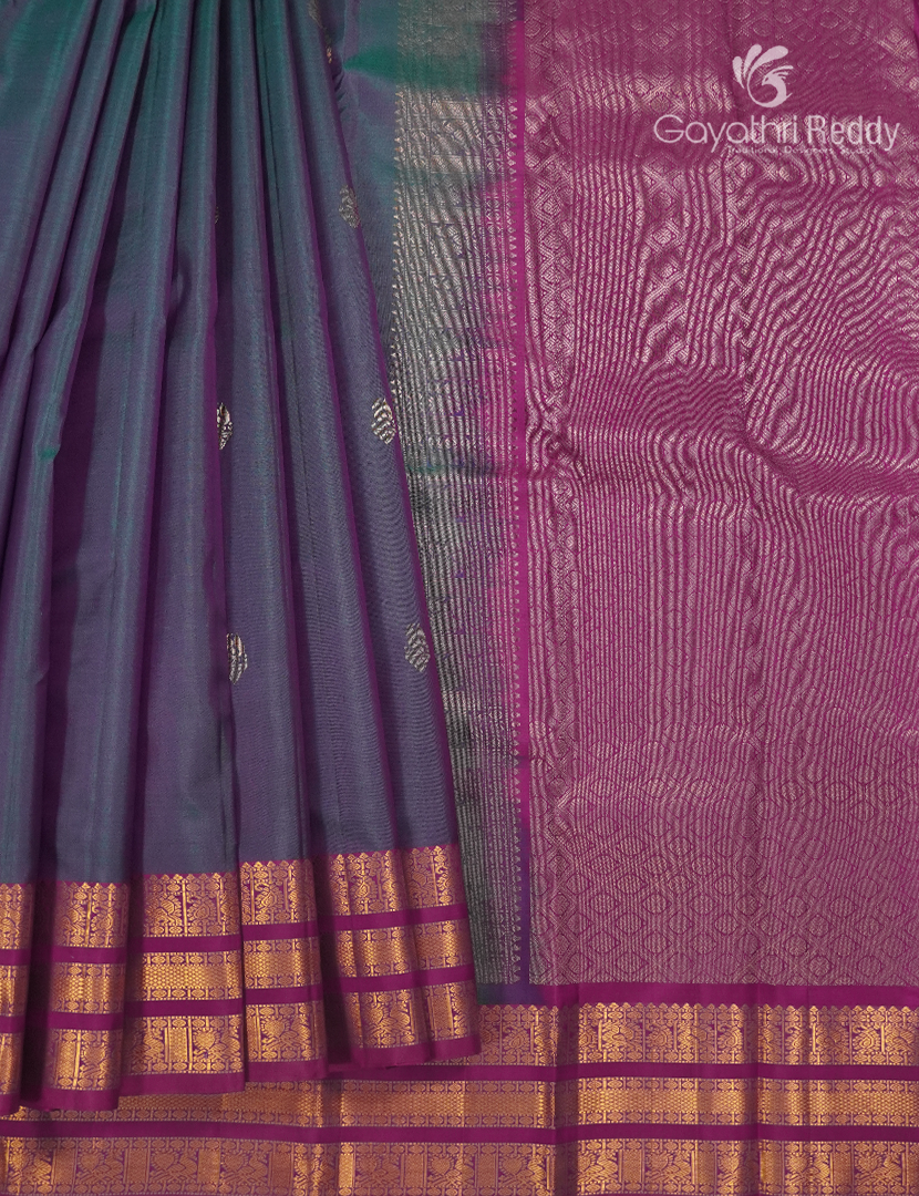 Pure Kanchipuram Silk Saree in Grey and Magenta