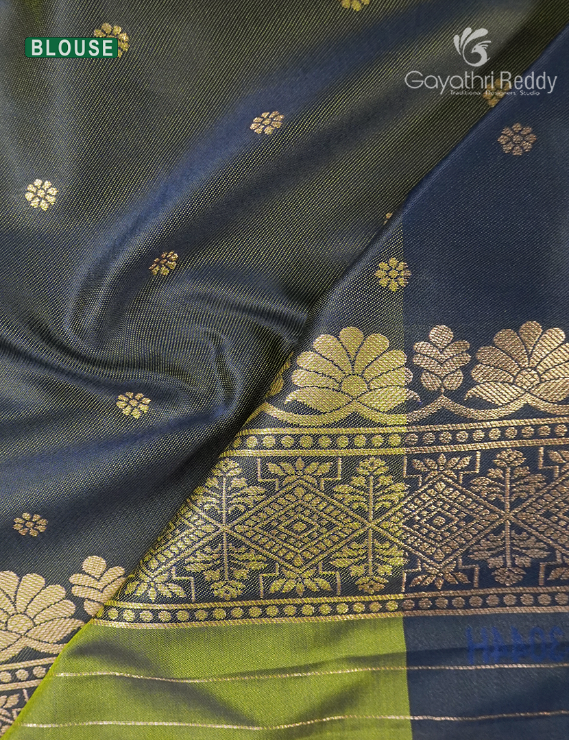 Semi Kanchipuram Art Silk Saree in Parrot Green