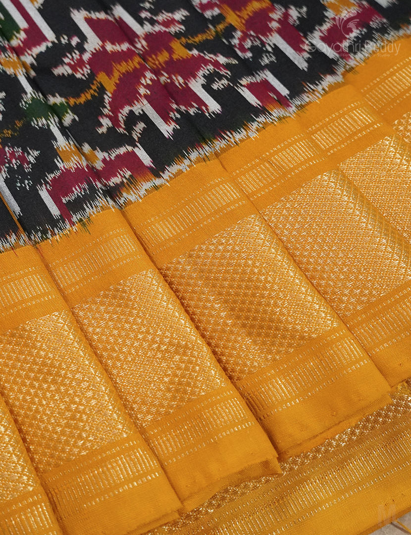 PURE IKKAT PATTU-IP675