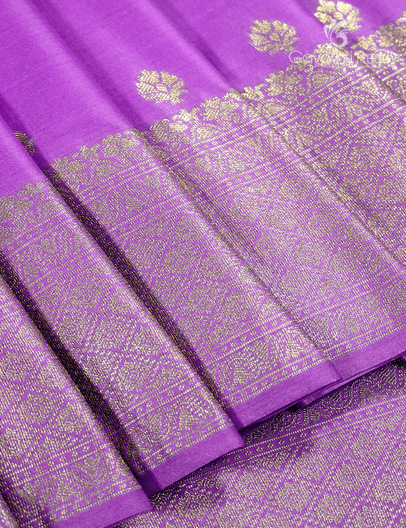Semi Kanchipuram Silk Saree in Light violet