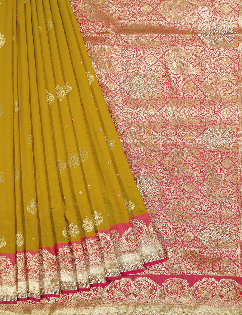 Semi Kanchipuram Silk Fancy Saree in Dry Mehendi Green and Deep Rani Pink