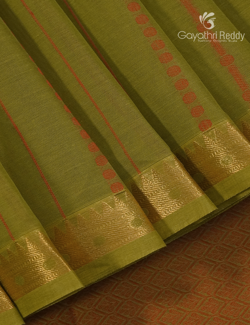 Pure Kanchi Cotton Saree in Mehendi Green