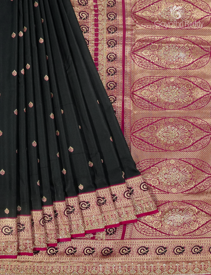 Semi Kanchipuram Silk Fancy Saree in Black and Deep Magenta
