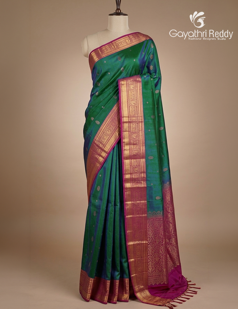 Pure Kanchipuram Soft Silk Saree in Bottle Green and Pink