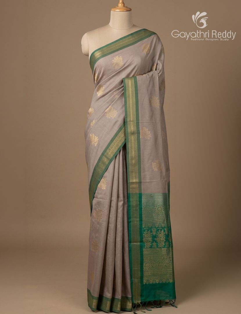 Kanchipuram Sico Saree in Beige and Sea Green