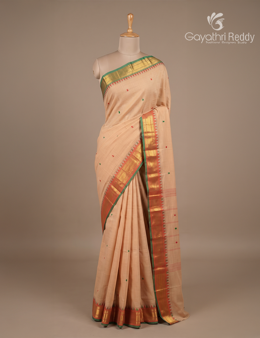 Pure Handloom Cotton Saree in Light Beige