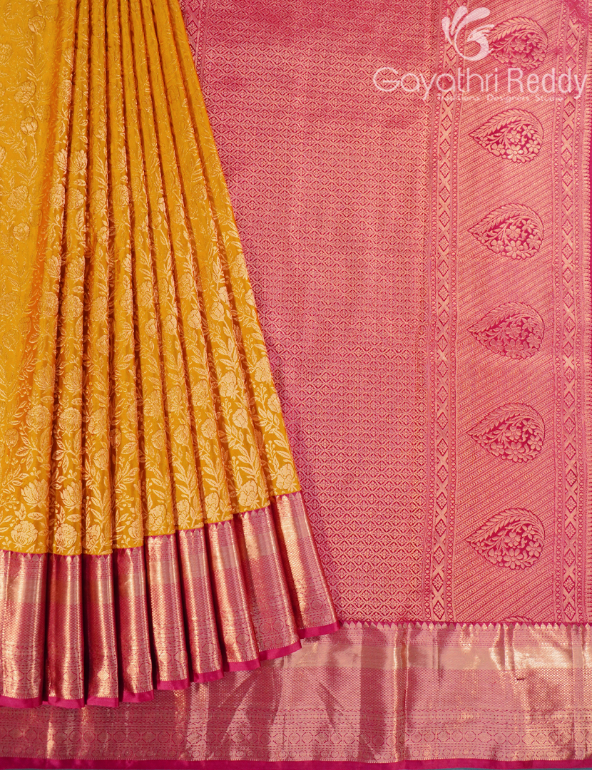 KANCHI PATTU-KP8474