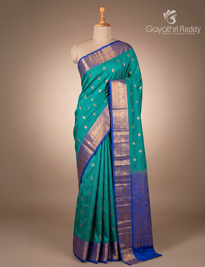 Pure Kanchipuram Silk Saree in Dual Shade of Sea Green and Royal Blue (Medium Borders )-KP8773