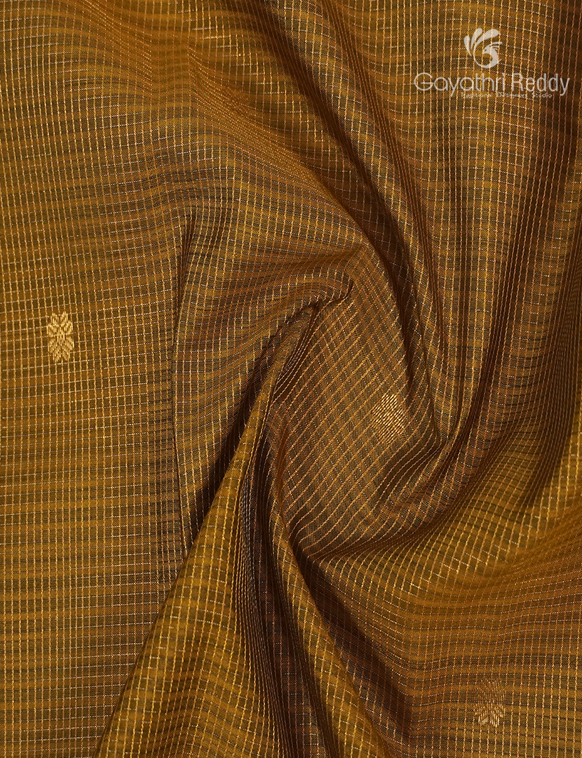 Pure Kanchipuram Vintage Silk Saree in Mustard and Teal Green