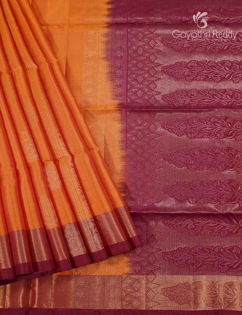 Pure Kanchipuram Soft Silk Saree in Orange and Red