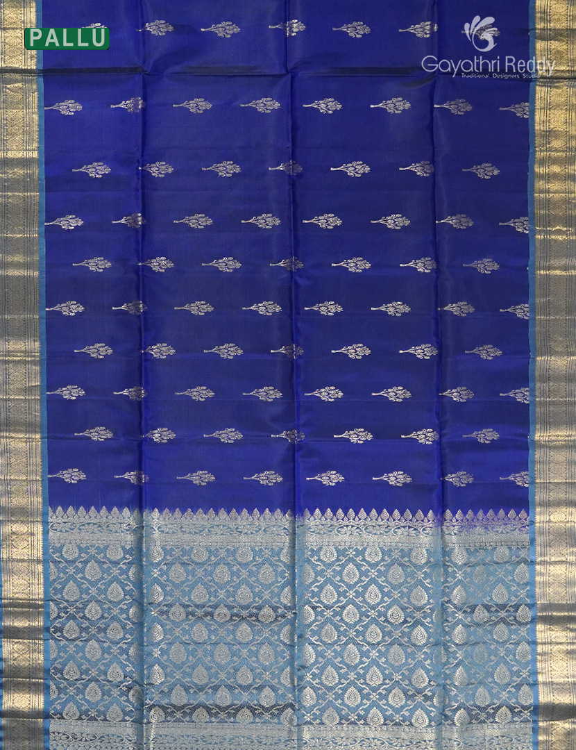 Light weight Kanchipuram Silk Saree in Deep Blue and Grey