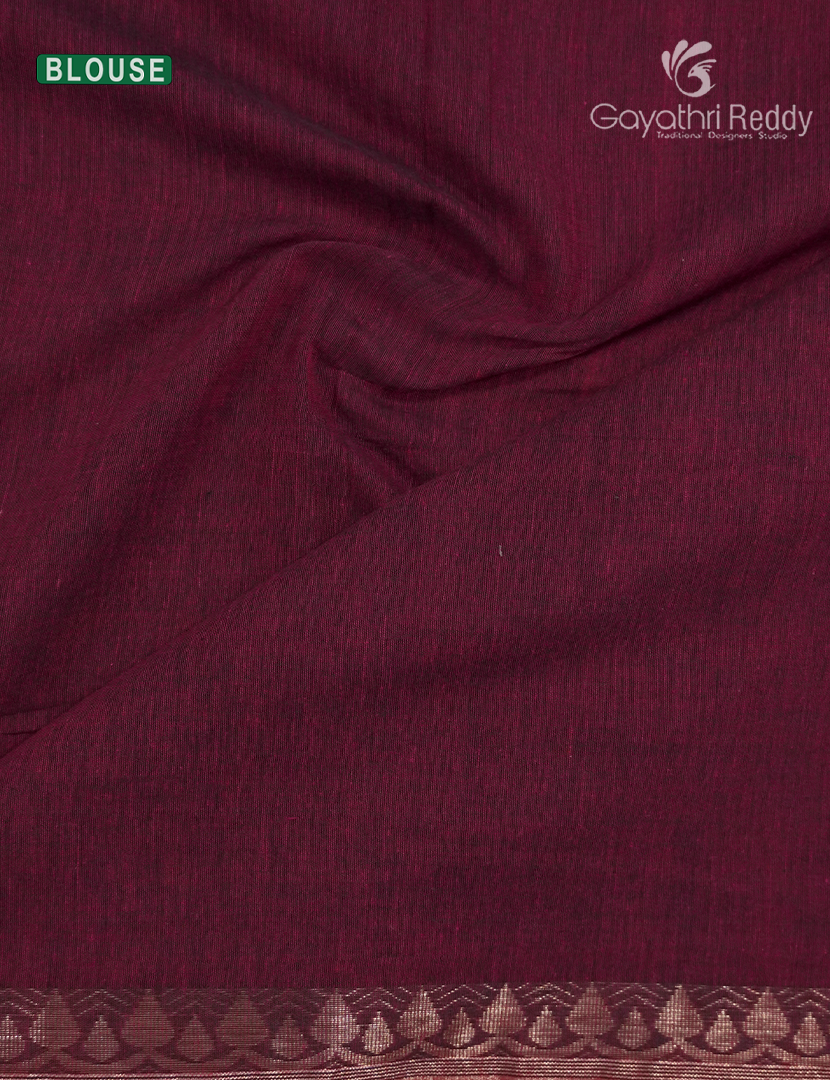 Jamdani Cotton Saree in Deep Magenta