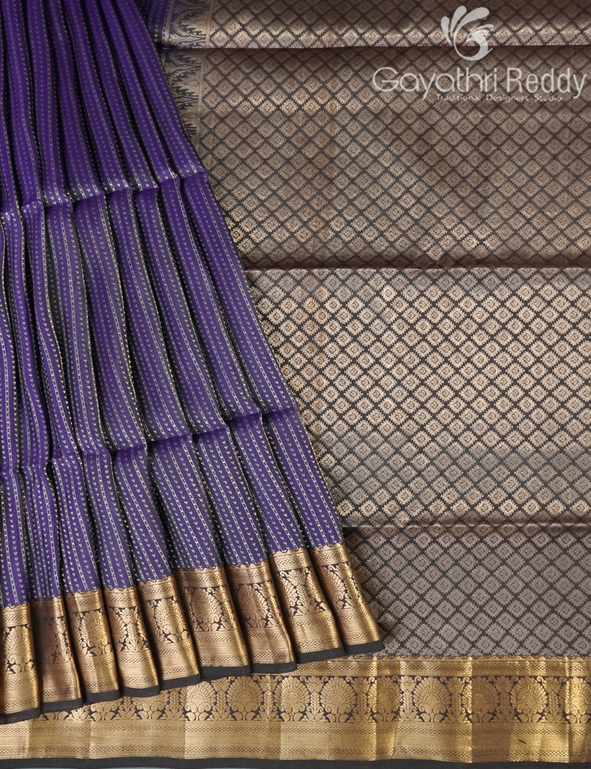 LIGHT WEIGHT KANCHI PATTU-KP8600