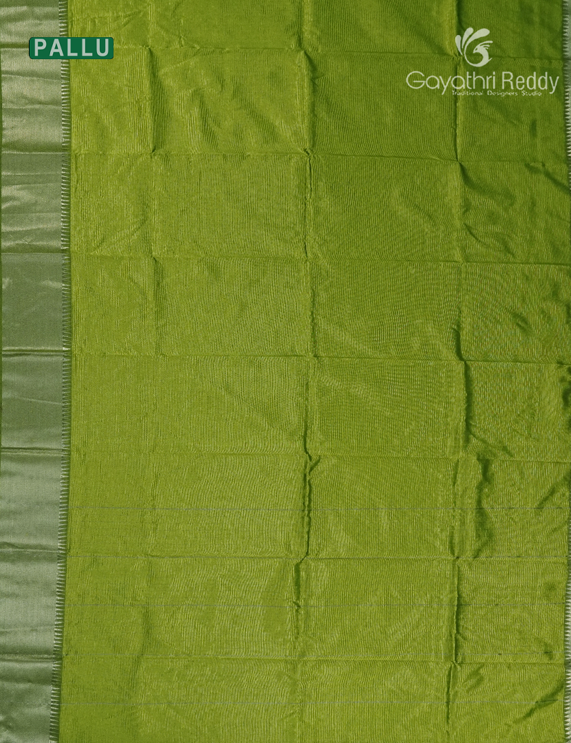 Mangalagiri Pattu Saree in Parrot Green