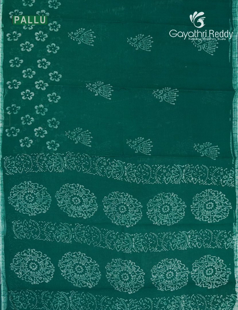 Cotton Batik Print Saree in Deep Rama Green