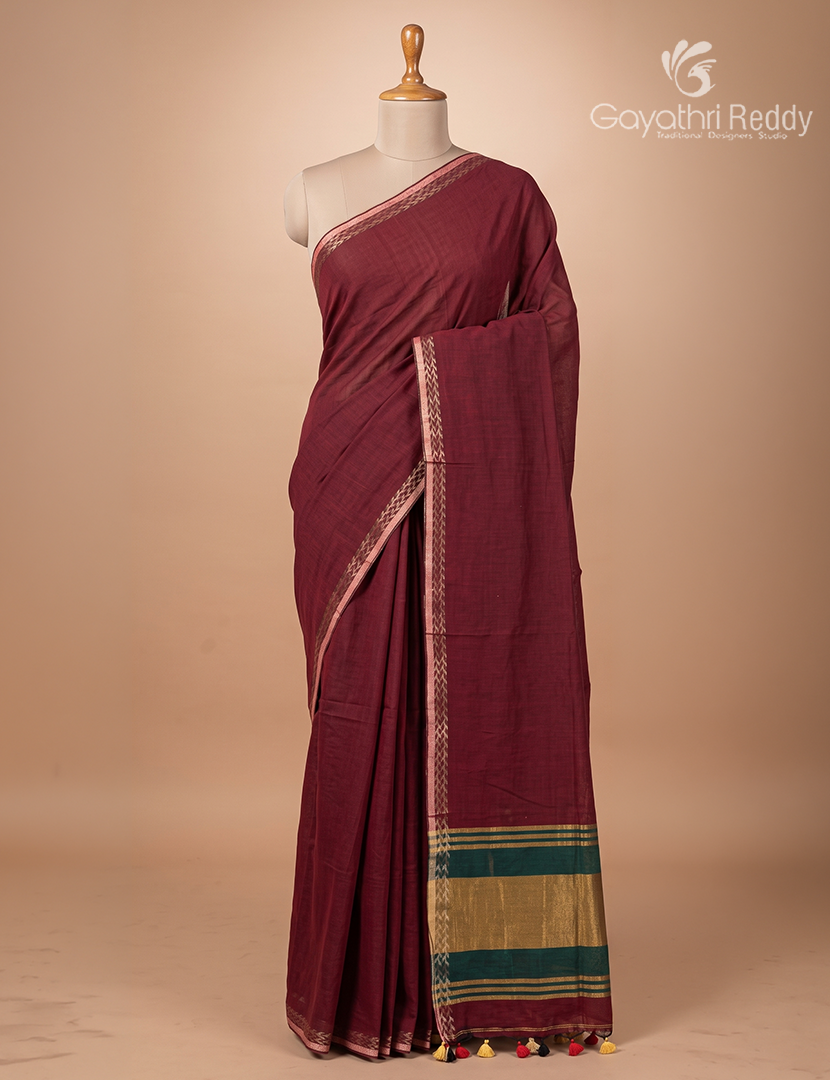 Jamdani Cotton Saree in Maroon