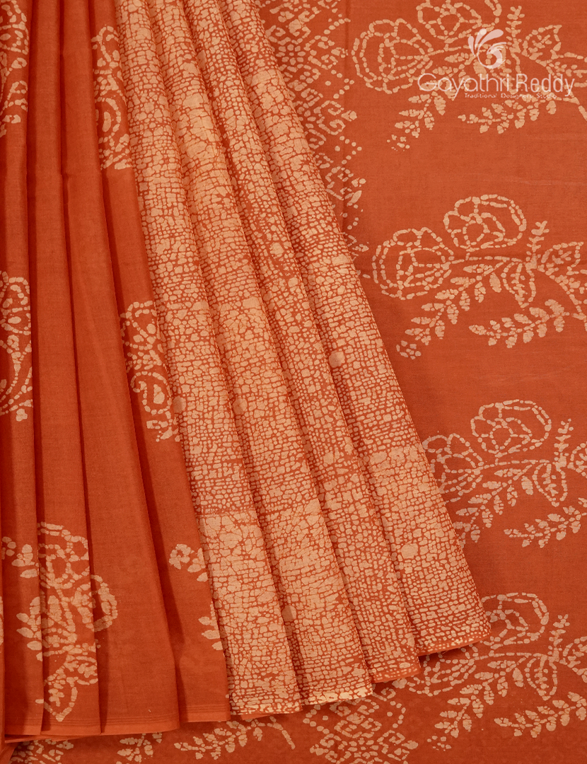 Cotton Batik Print Saree in Orange and Peach
