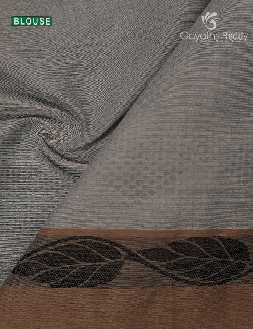 Pure Kanchi Cotton Saree in Grey