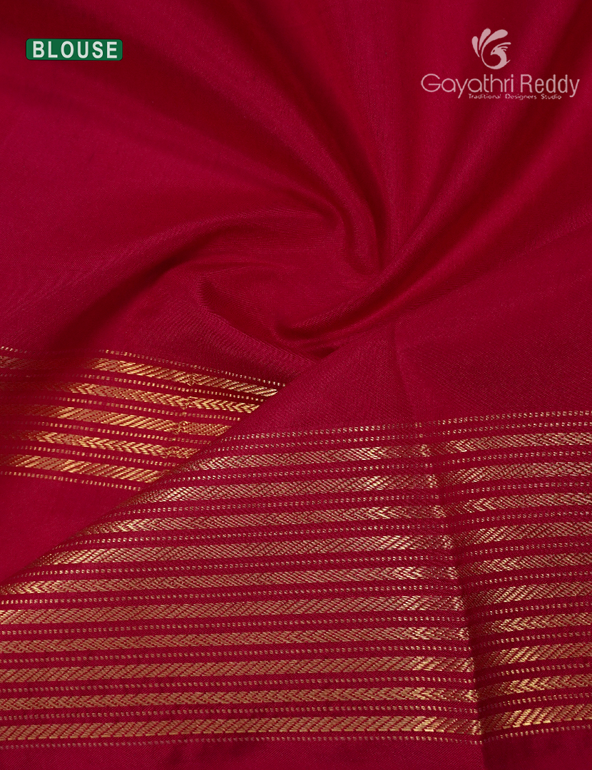 Pure Ikat Silk Saree in Leaf Green and Deep Ruby Pink