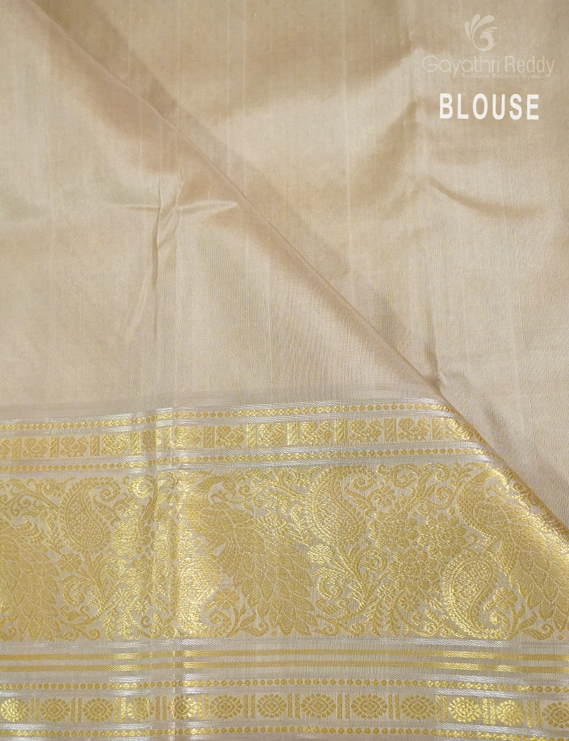 PURE VENKATGIRI PATTU-VP1109