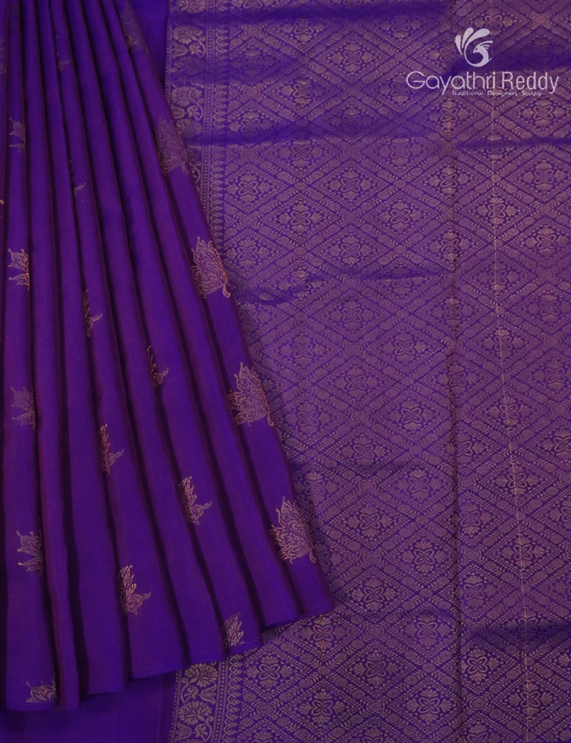 Pure Kanchipuram Silk Saree in Purple ( Butta Style )