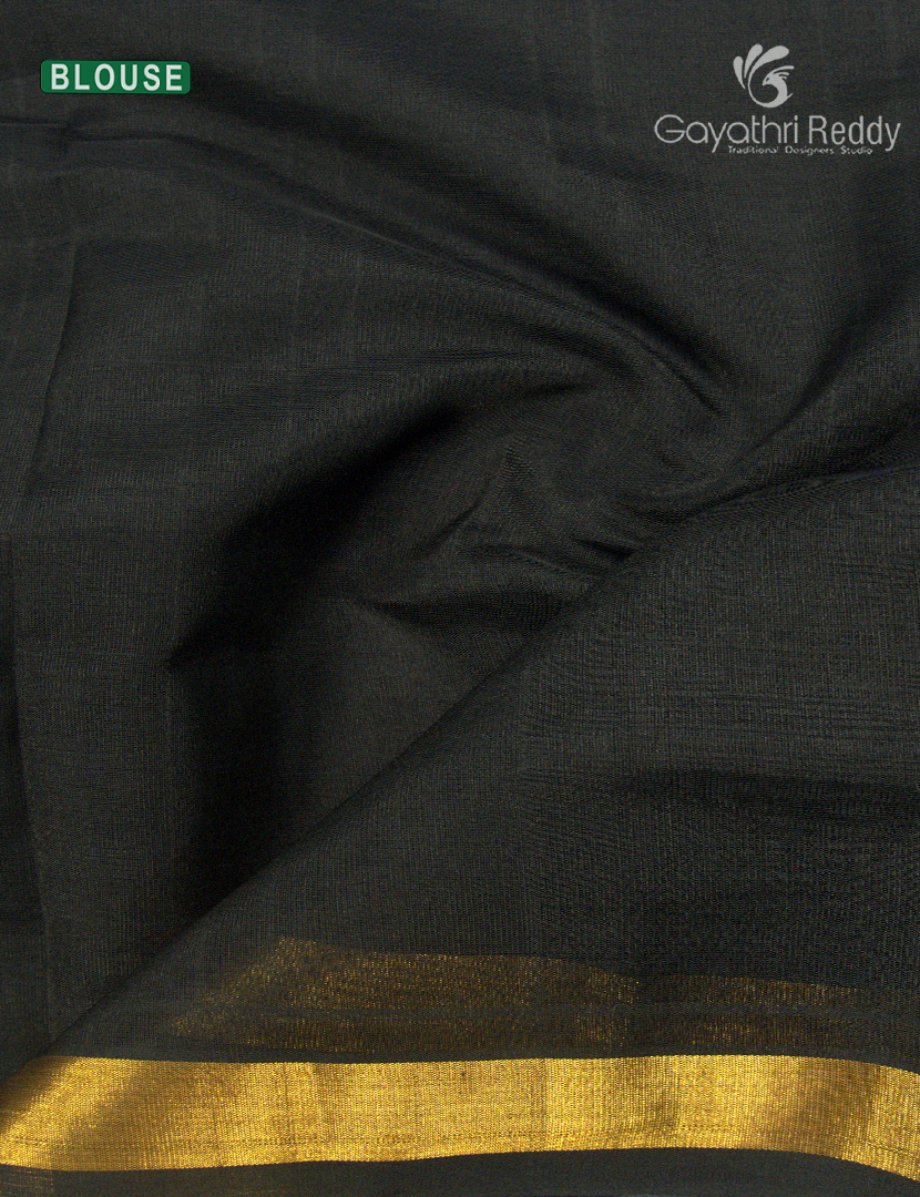 Pure Arani Sico Saree in Red and Black