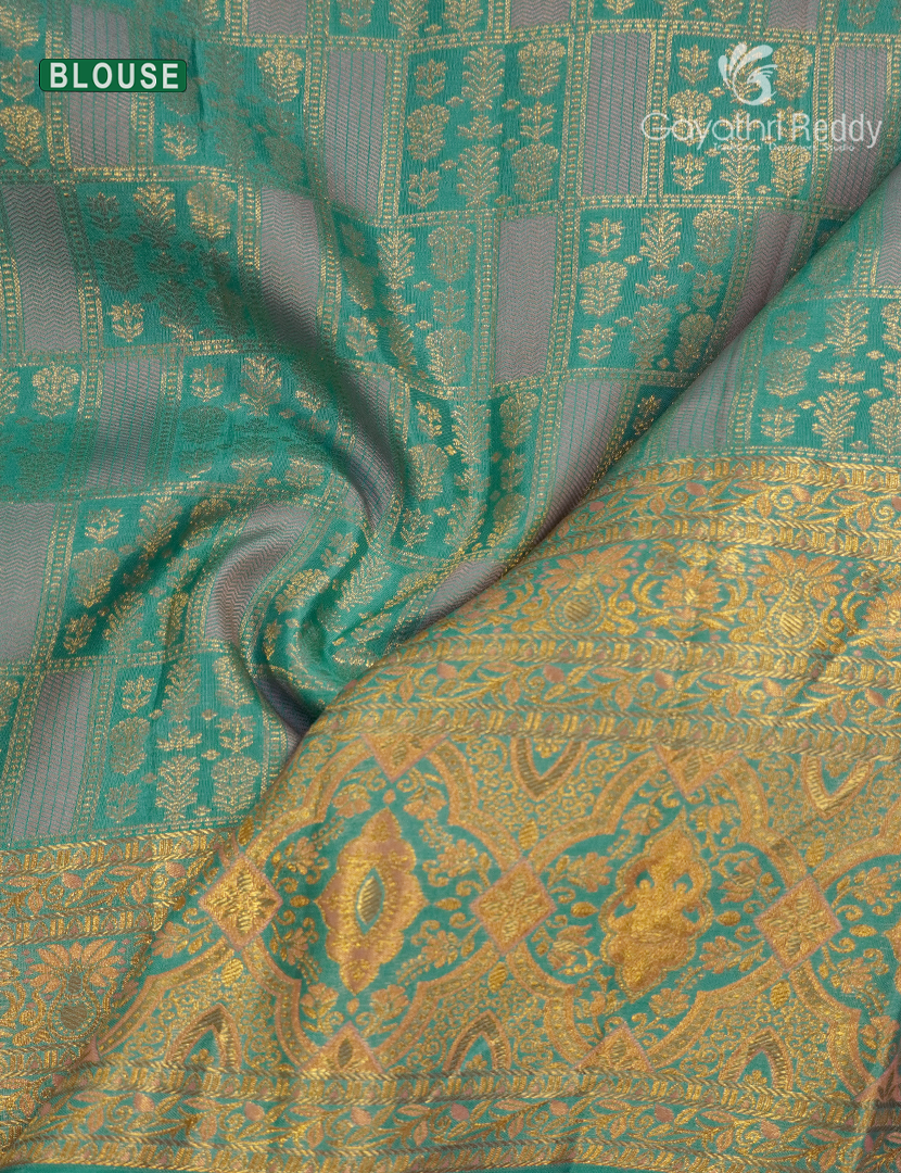 Pure Kanchipuram Bridal Silk Saree in Peach and Sage Green