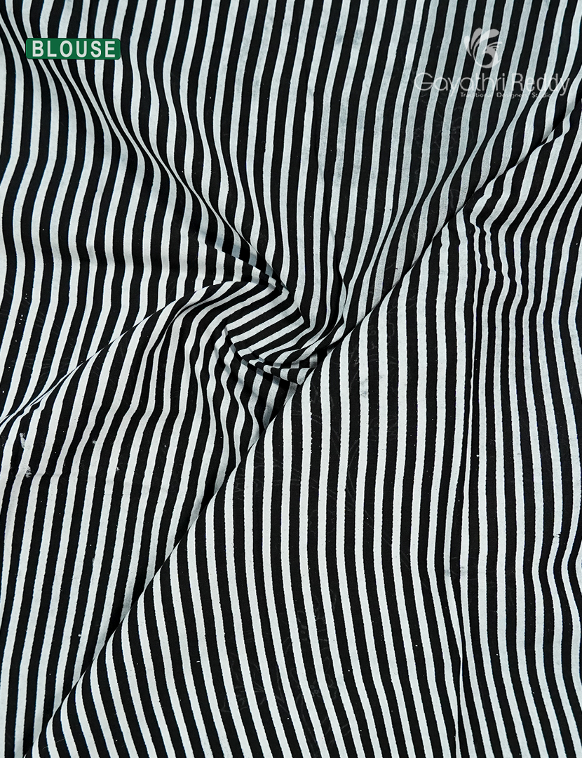 Pure MulMul Cotton Saree in Black and White