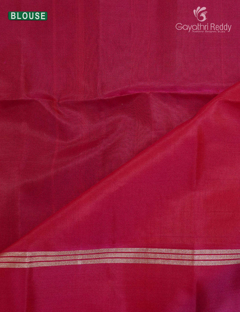 Light weight Kanchipuram Silk Saree in Orange and Rani Pink