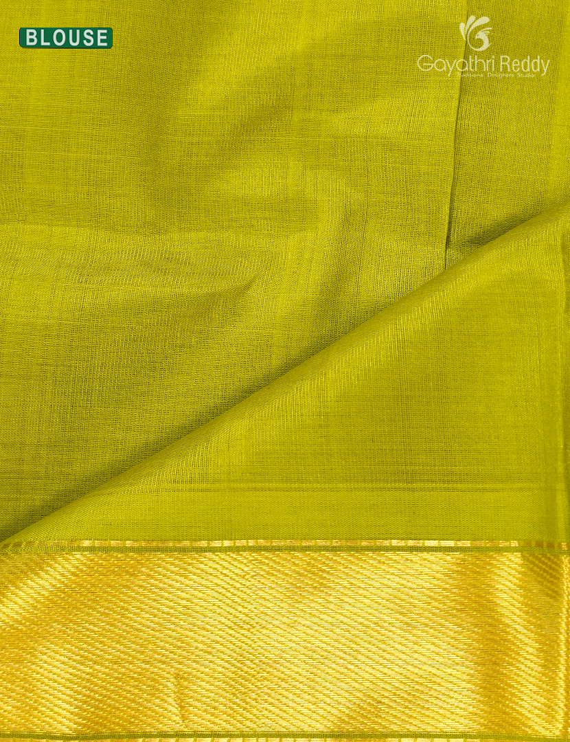 Pure Arani Sico Saree in Red and Apple Green