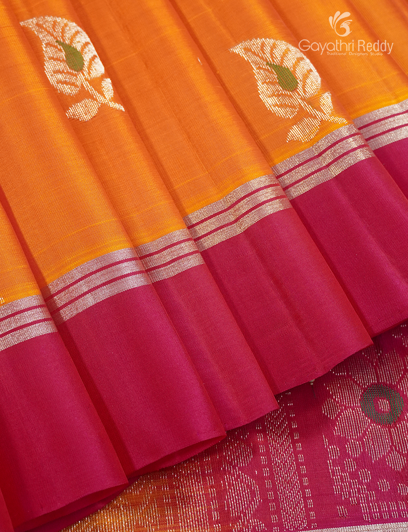 Light weight Kanchipuram Silk Saree in Orange and Rani Pink